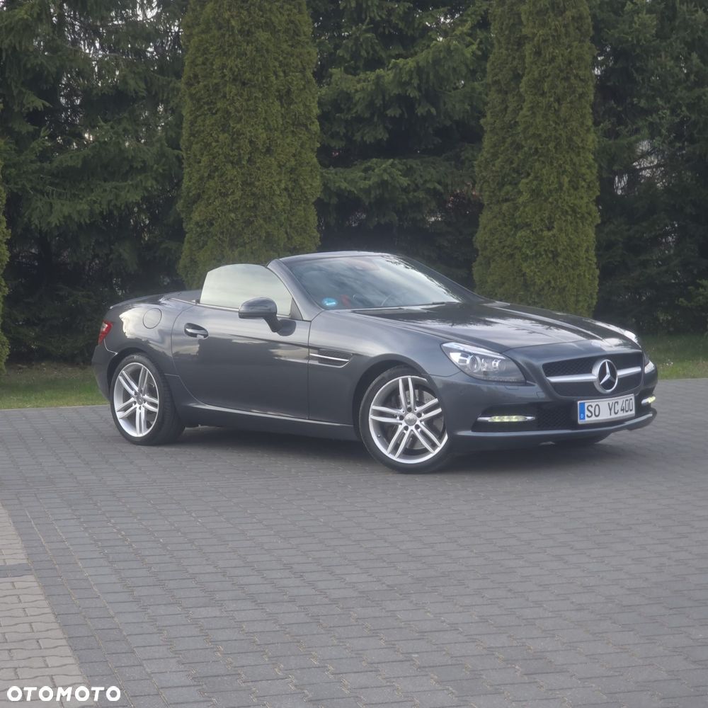 Mercedes-Benz SLK 200 (BlueEFFICIENCY) 7G-TRONIC - 7