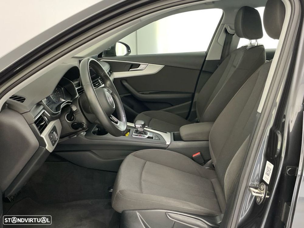 Audi A4 35 TDI Advanced S tronic - 11
