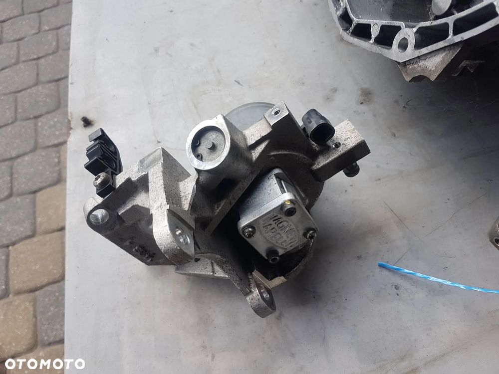 POMPA OLEJU KORPUS WYBIERAK BIEGÓW nastawnik robot przystawka korpus skrzynia automatyczna automat selespeed dualogic robot automat fiat alfa mito bravo II 500 500l 500x tipo grande punto evo doblo Qubo fiorino panda lancia ka 1.3 multijet - 17