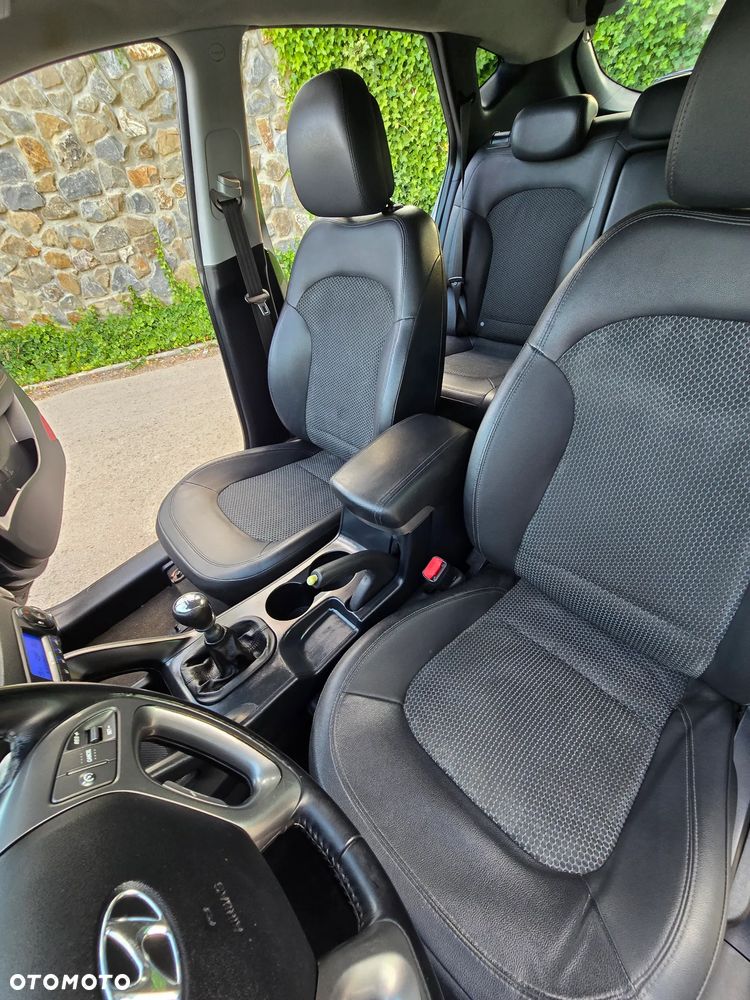 Hyundai ix35 2.0 CRDi 4WD Comfort - 3
