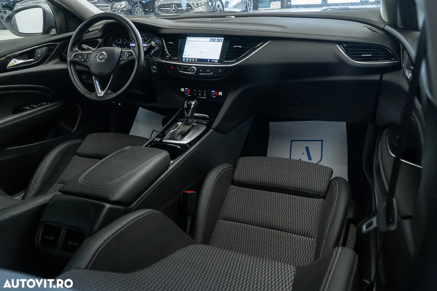 Opel Insignia Grand Sport 2.0 Diesel Automatik Innovation - 3