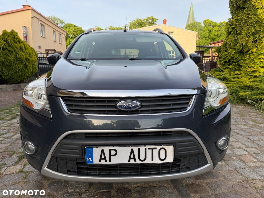 Ford Kuga 2.0 TDCi 2x4 Titanium - 11