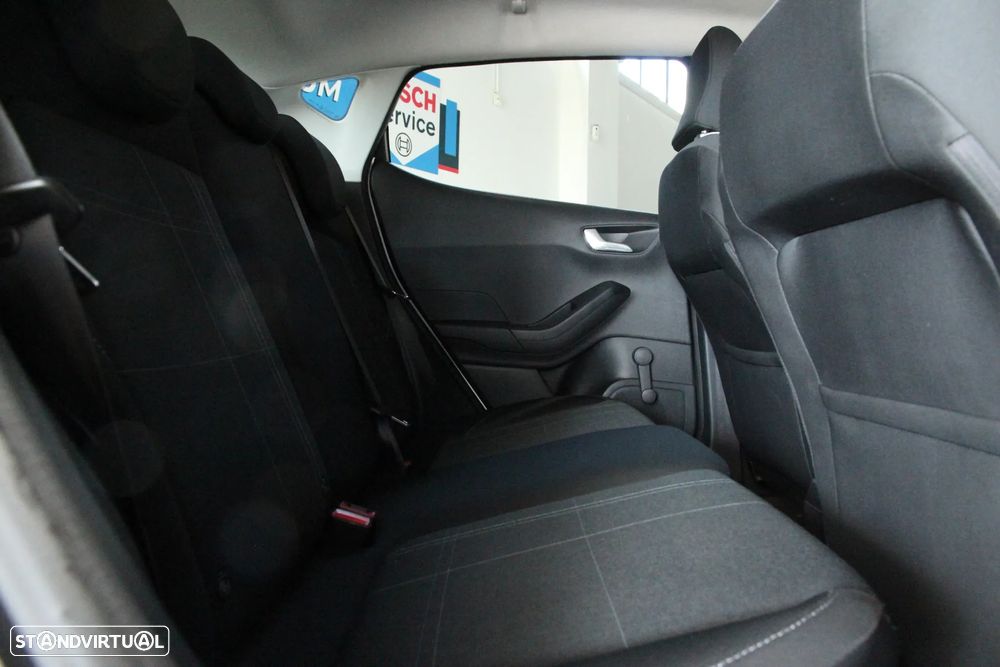 Ford Fiesta 1.1 Ti-VCT Business - 17