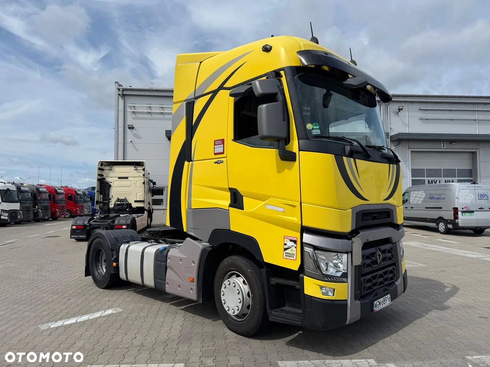 Renault T480 High Cab - 3