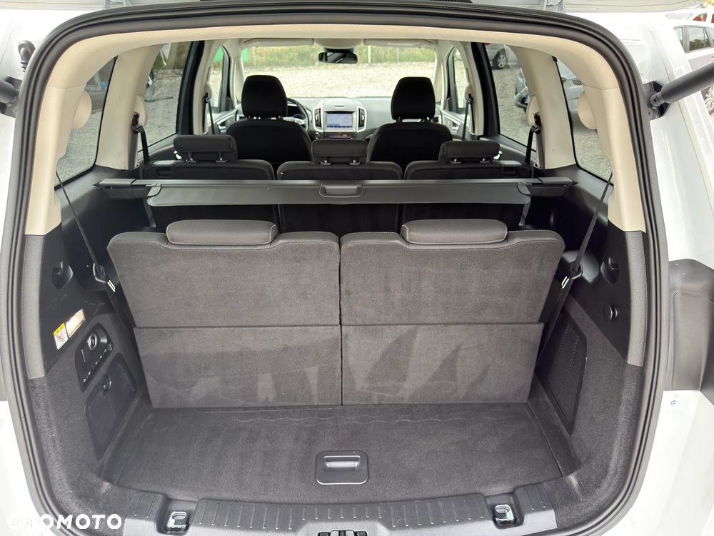 Ford Galaxy 2.0 EcoBlue S&S TITANIUM - 19