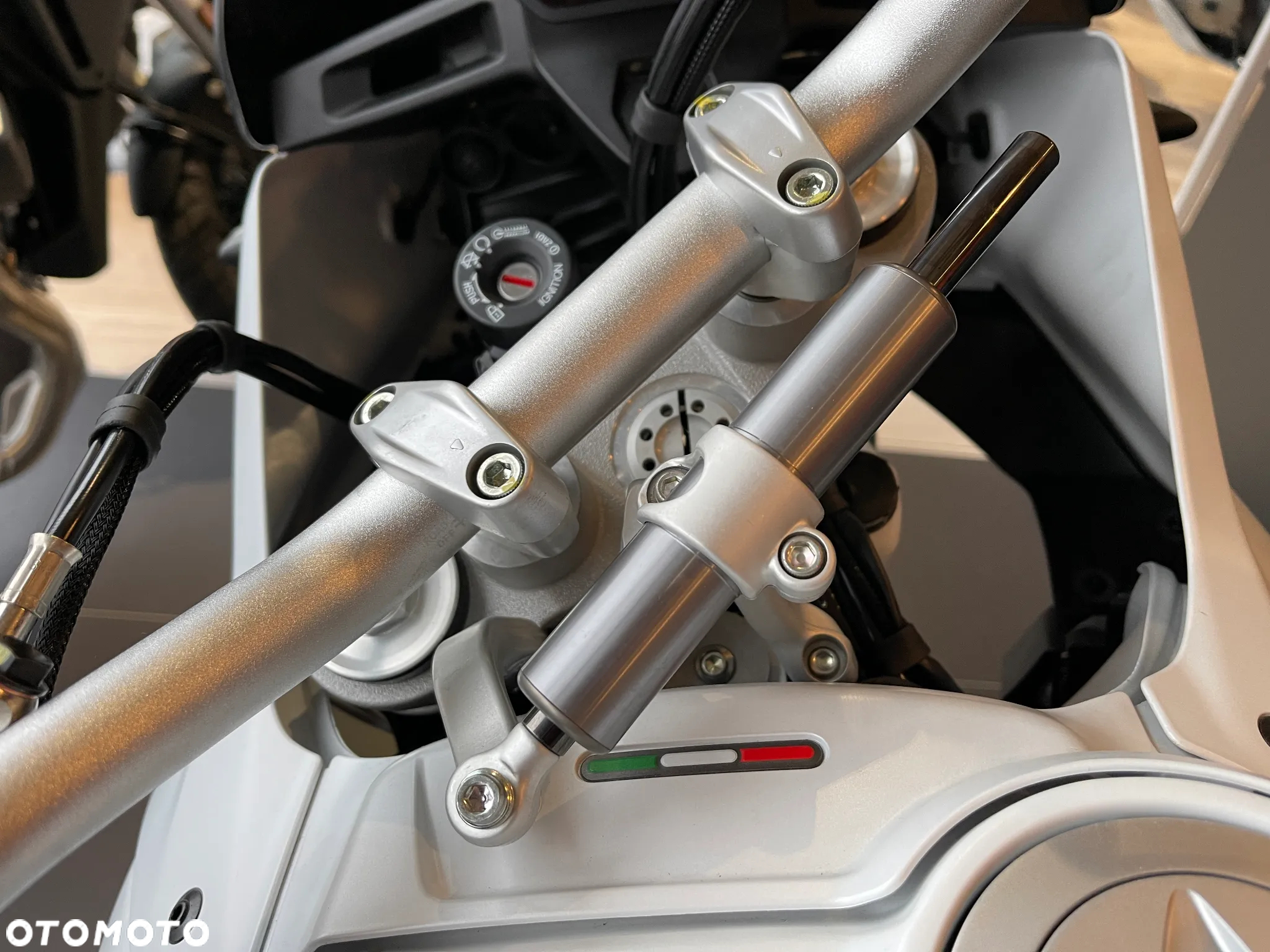 Ducati DesertX - 12
