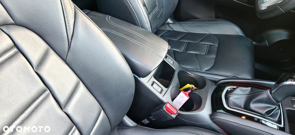 Nissan Qashqai - 13