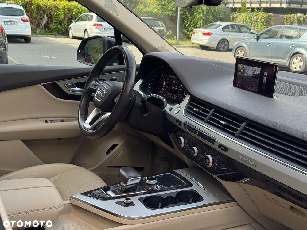 Audi Q7 3.0 TFSI Quattro Tiptronic - 8