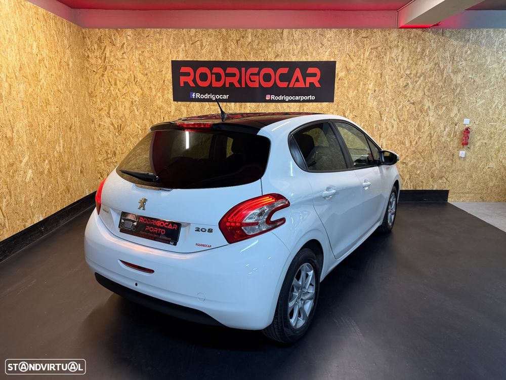 Peugeot 208 1.2 VTi Active - 3
