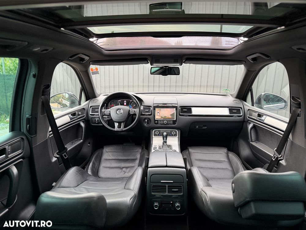 Volkswagen Touareg - 17