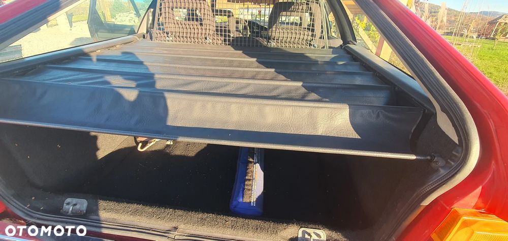 Audi 100 ver-avant-2-3 - 10