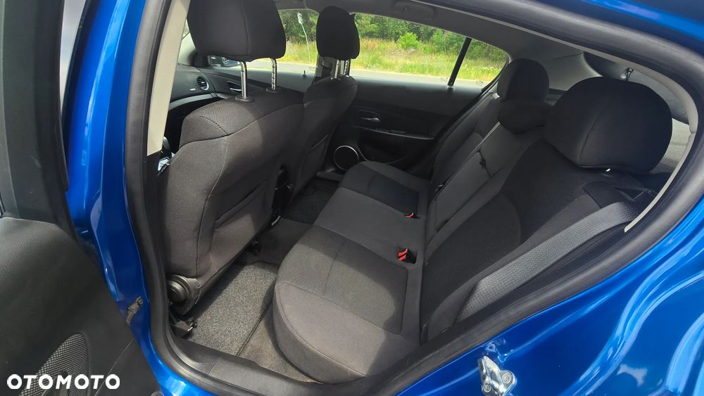 Chevrolet Cruze 1.6 LT+ - 14