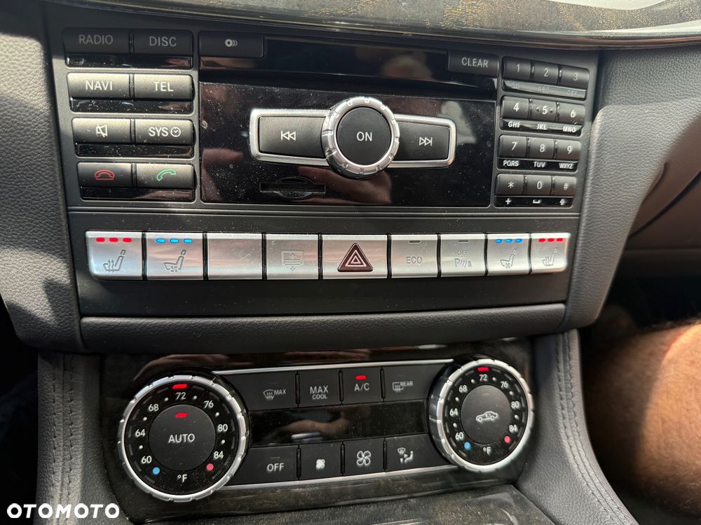 Mercedes-Benz CLS 500 4-Matic 7G-TRONIC - 33