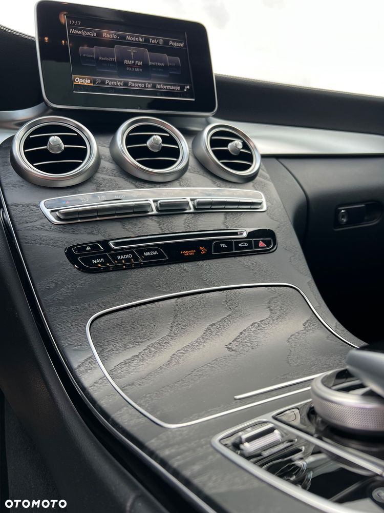 Mercedes-Benz Klasa C 200 4-Matic 9G-TRONIC - 20
