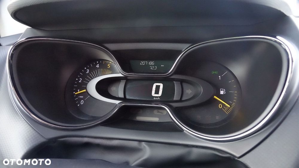 Renault Captur - 35