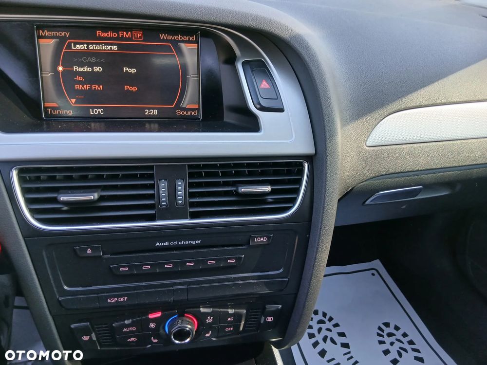 Audi A4 Avant 2.0 TDI DPF Attraction - 8