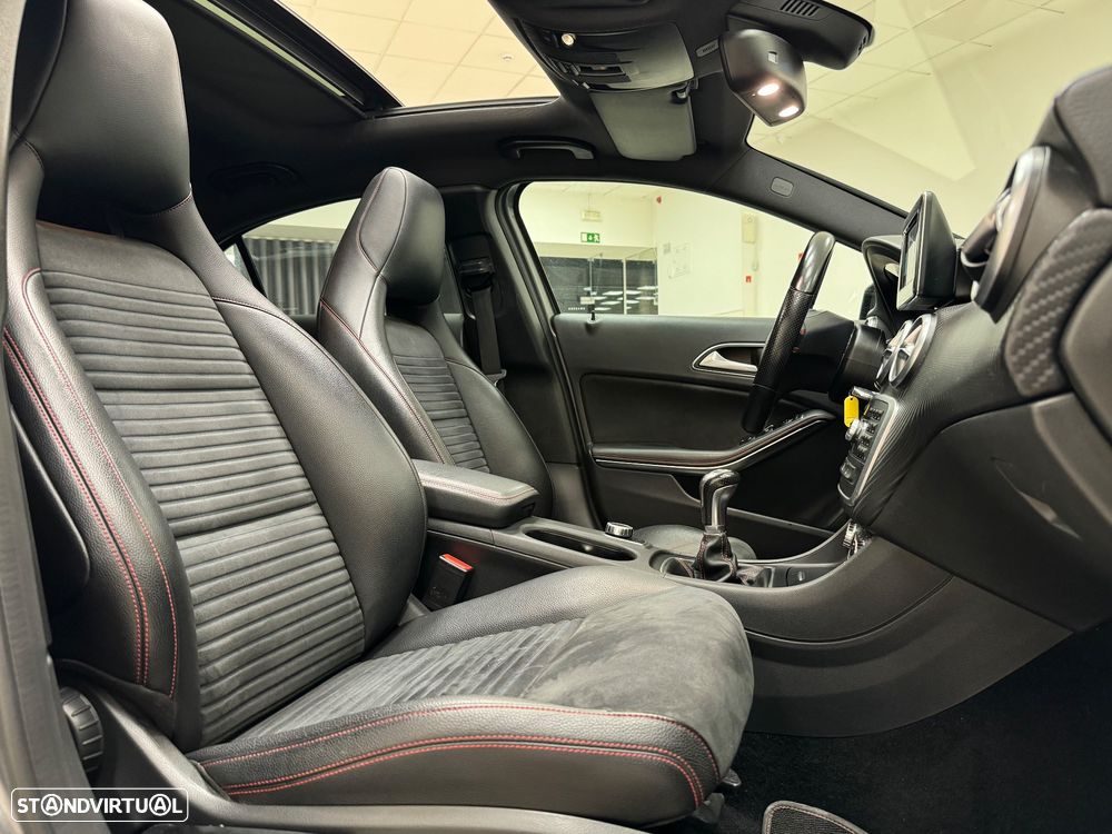 Mercedes-Benz A 180 CDI (BlueEFFICIENCY) AMG Sport - 32