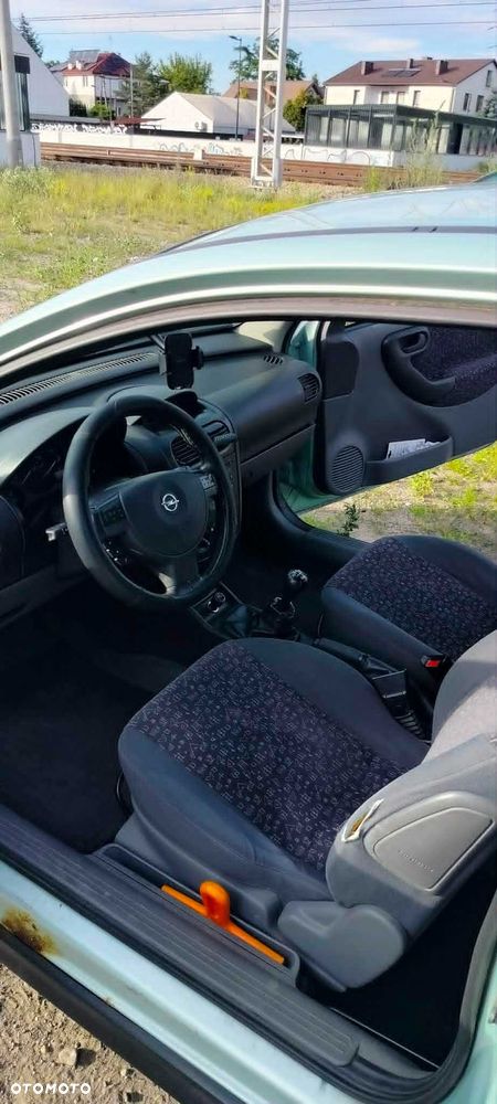 Opel Corsa - 3