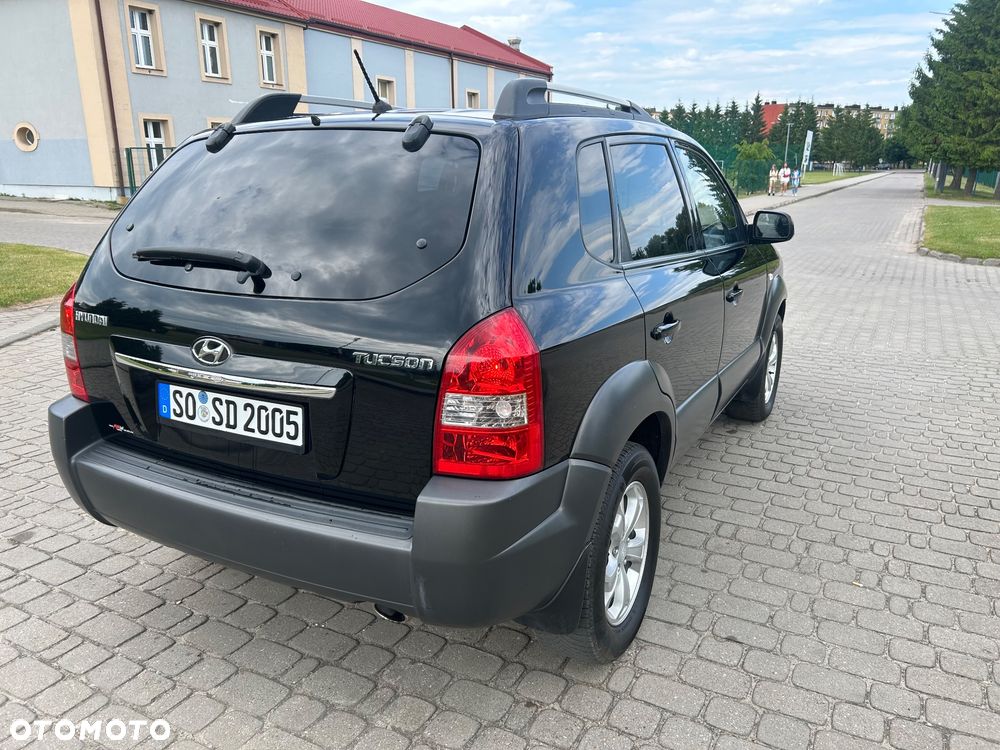 Hyundai Tucson 2.0 2WD GLS - 6