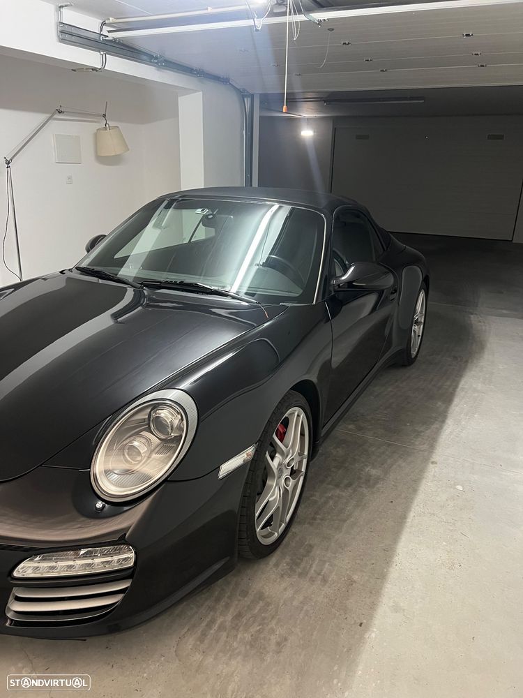 Porsche 911 (997) - 1