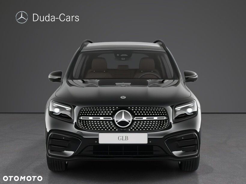 Mercedes-Benz GLB - 2