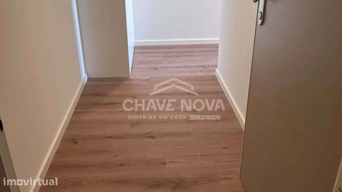T2 Duplex Novo com varanda - Royal Green - Vila Nova de Gaia - Grande imagem: 4/5