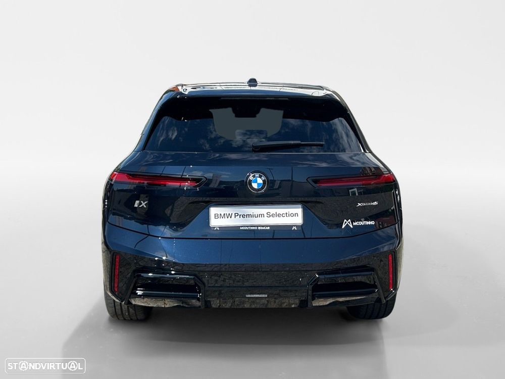 BMW iX xDrive 45 - 4