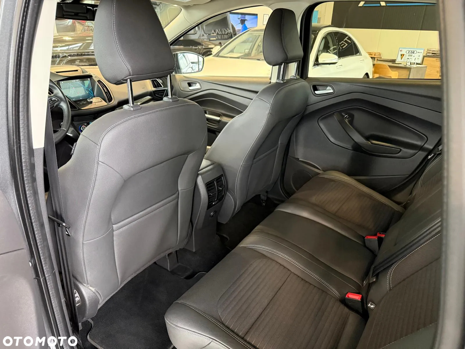 Ford Kuga 1.5 EcoBoost 2x4 SYNC - 8