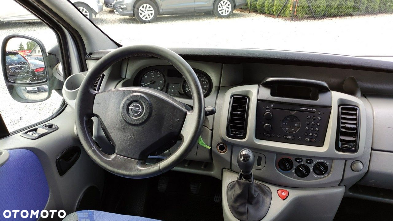 Opel Vivaro - 28