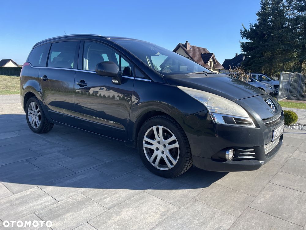 Peugeot 5008 - 3