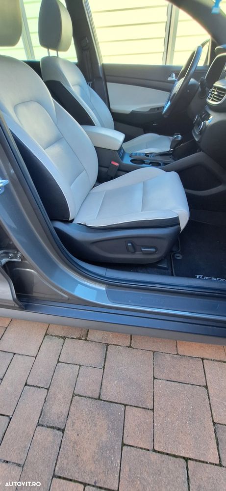 Hyundai Tucson - 8
