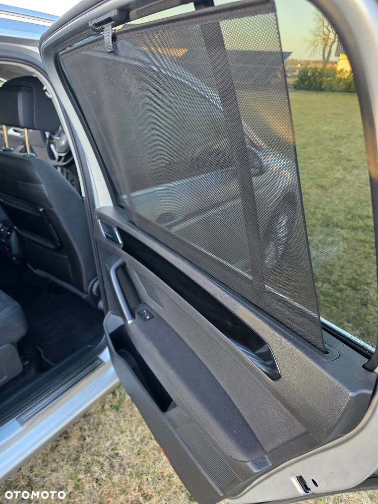 Volkswagen Touran 1.6 TDI SCR (BlueMotion Technology) Comfortline - 16