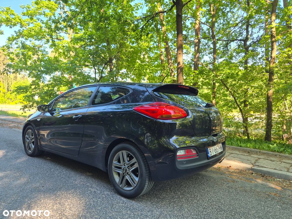 Kia ProCeed - 3