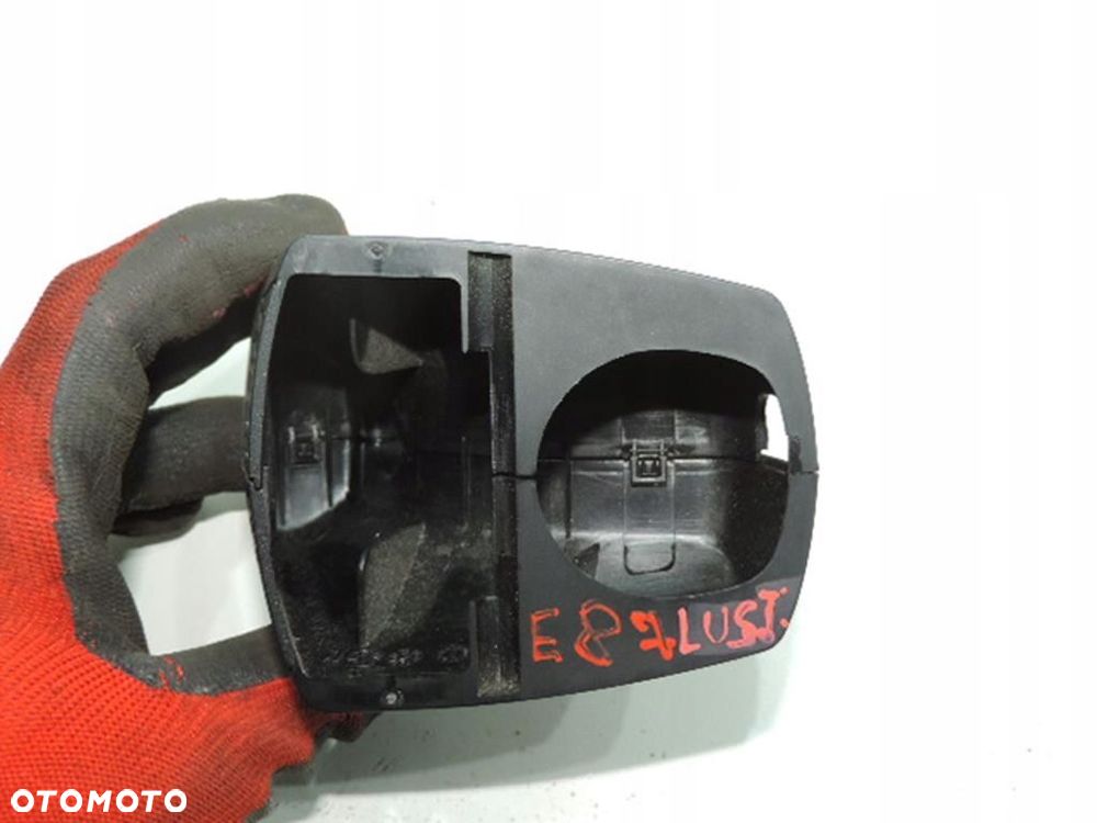 OBUDOWA LUSTERKA BMW E87 - 3