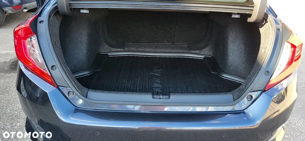 Honda Civic 1.5 T Elegance - 12