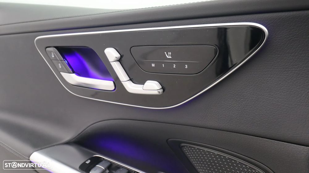 Mercedes-Benz C 300 d AMG Line - 20