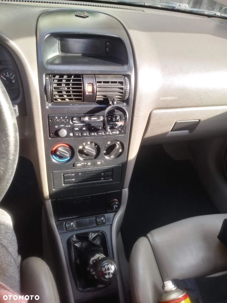 Opel Astra 1.8 Elegance - 9