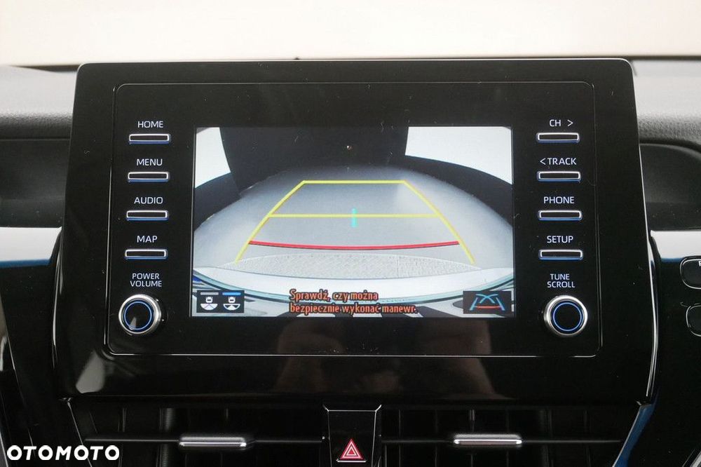 Toyota Camry 2.5 Hybrid Comfort CVT - 18