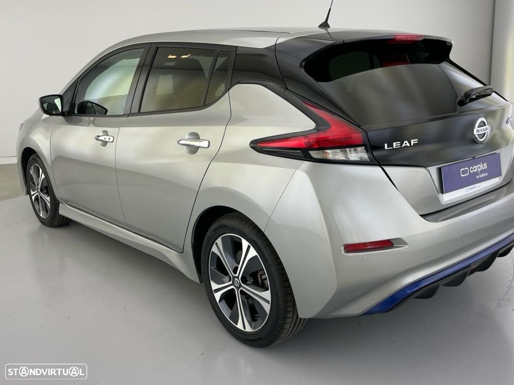 Nissan Leaf N-Connecta - 24