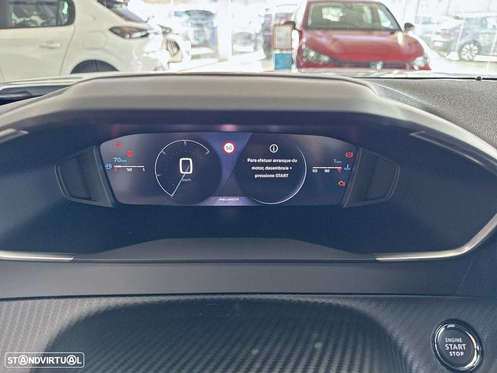 Peugeot 2008 1.2 PureTech Allure - 23