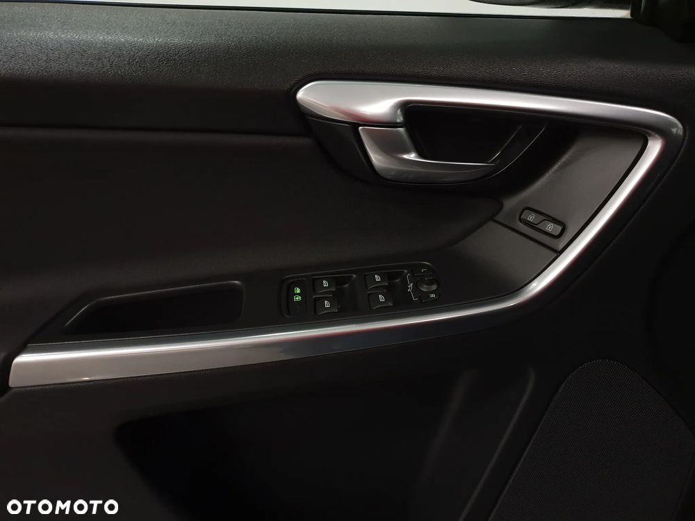 Volvo XC 60 - 7