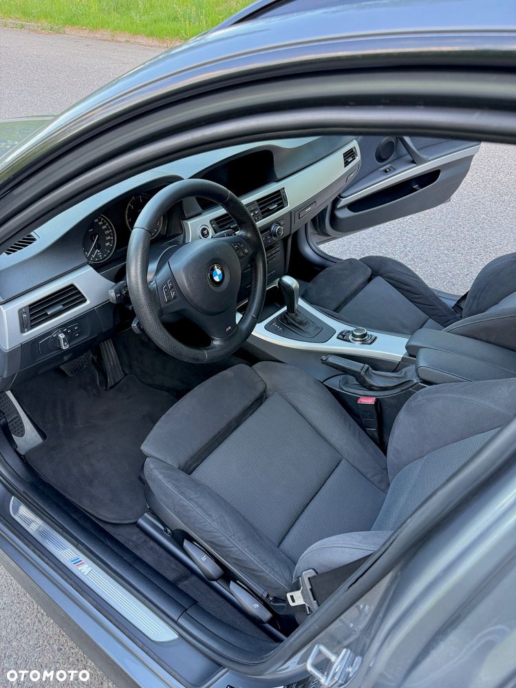 BMW Seria 3 320d xDrive DPF Edition Sport - 19