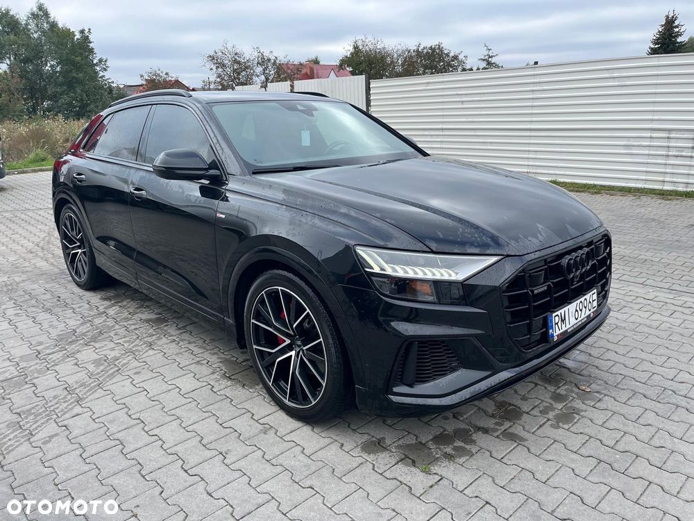 Audi Q8 TFSI mHEV 250 kW Quattro Tiptronic - 1