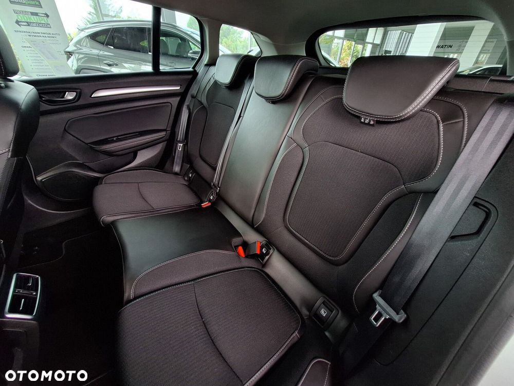 Renault Megane 1.3 TCe FAP Techno EDC - 17