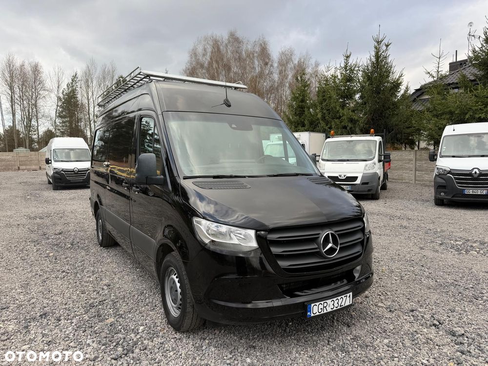 Mercedes-Benz Sprinter - 2