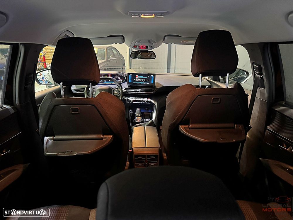 Peugeot 5008 1.2 PureTech Allure EAT8 - 35