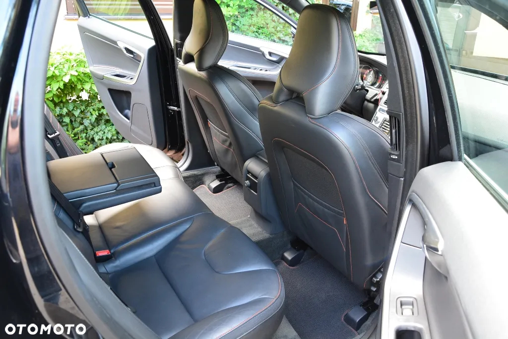 Volvo XC 60 D4 Geartronic Ocean Race - 25