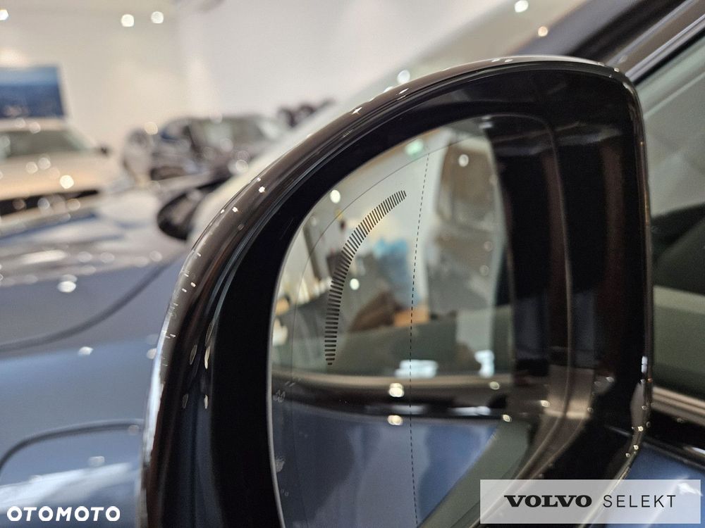 Volvo XC 60 - 8