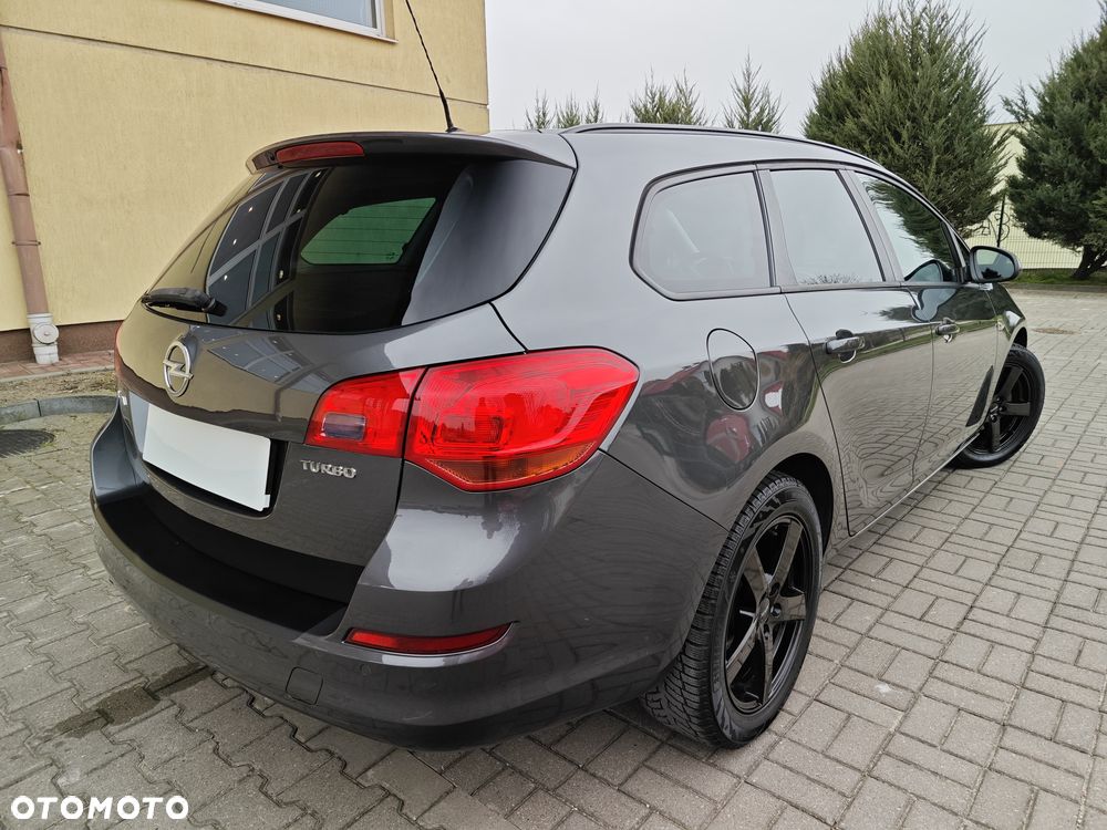 Opel Astra 1.4 Turbo Edition - 2