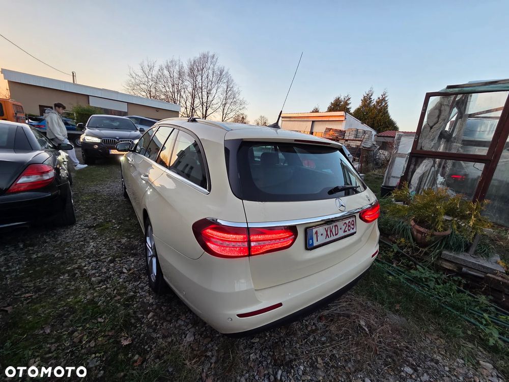 Mercedes-Benz Klasa E - 4